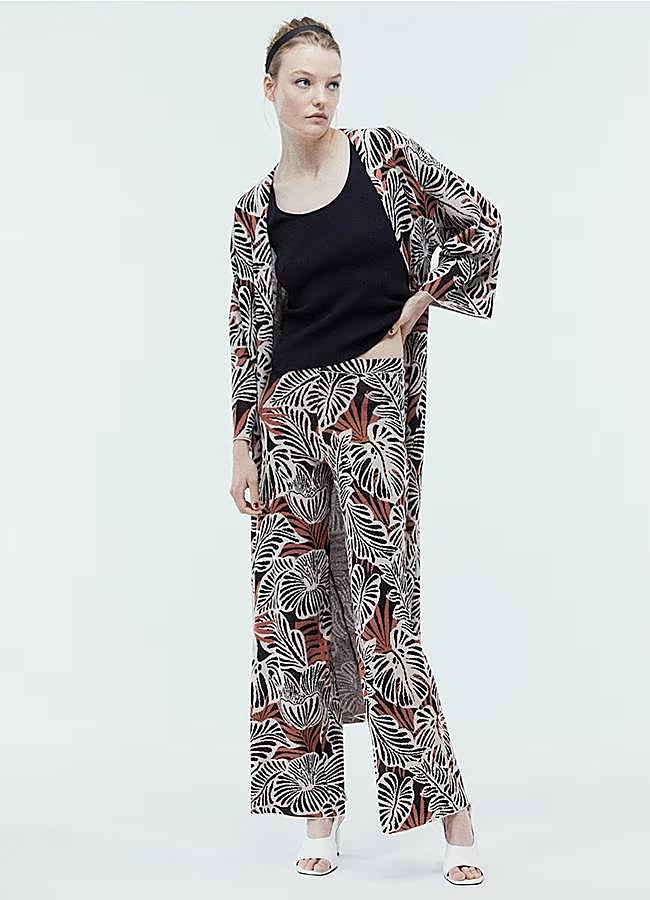 Imagen - Pantalón estampado de Sfera, 23,99 euros.