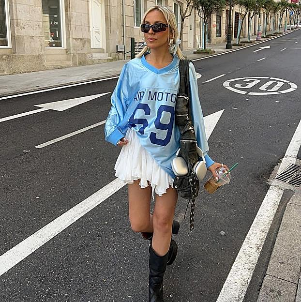 Look con la tendencia blocke core