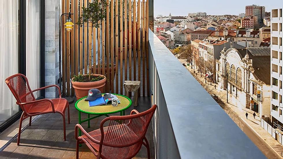 Terraza de una de las habitaciones de Mama Shelter Lisboa.