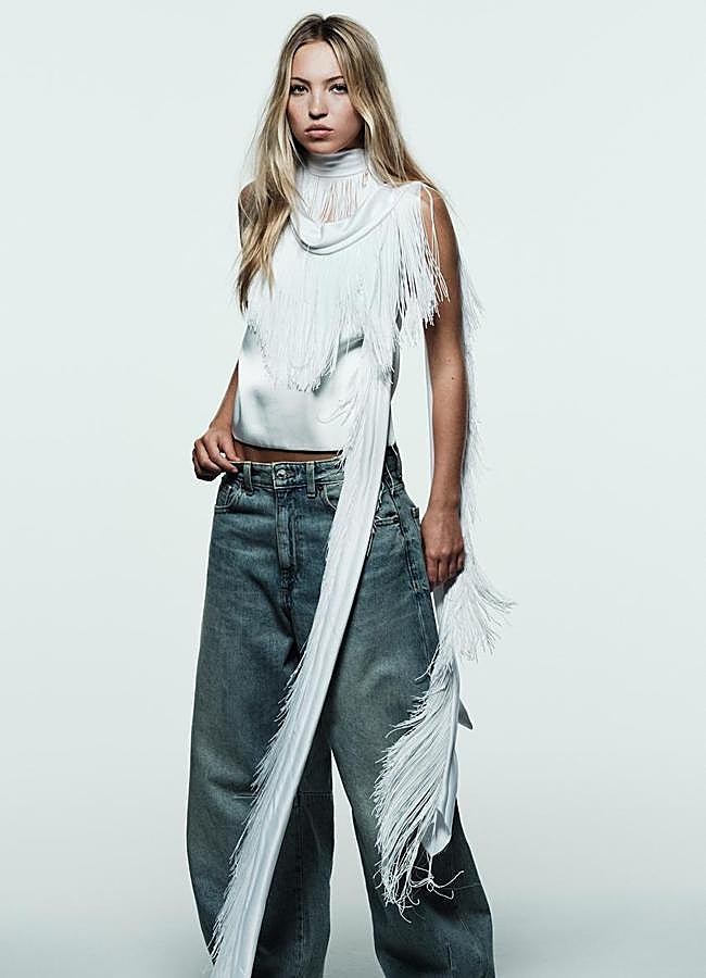 Imagen - Top satinado con lazo de Zara.