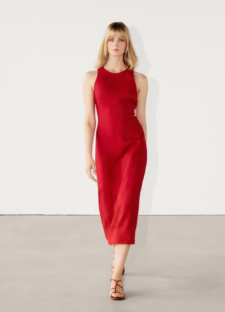 Imagen - Vestido rojo de Massimo Dutti (79,99 euros)