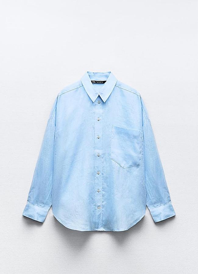 Imagen - Camisa azul de lino de Zara, 25,95 euros.