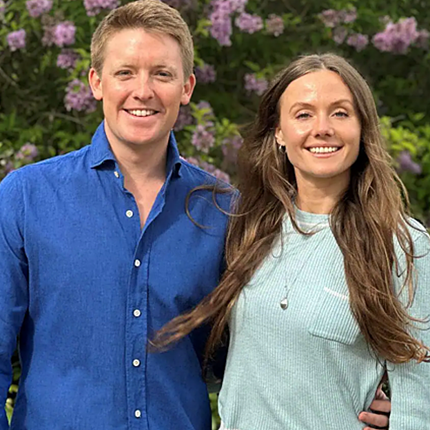 El duque de Westminster junto a su prometida. 