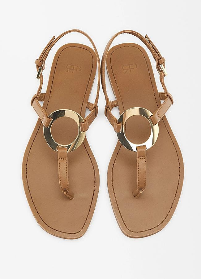 Imagen - Sandalias marrones con detalle dorado de Parfois, 17,99 euros.