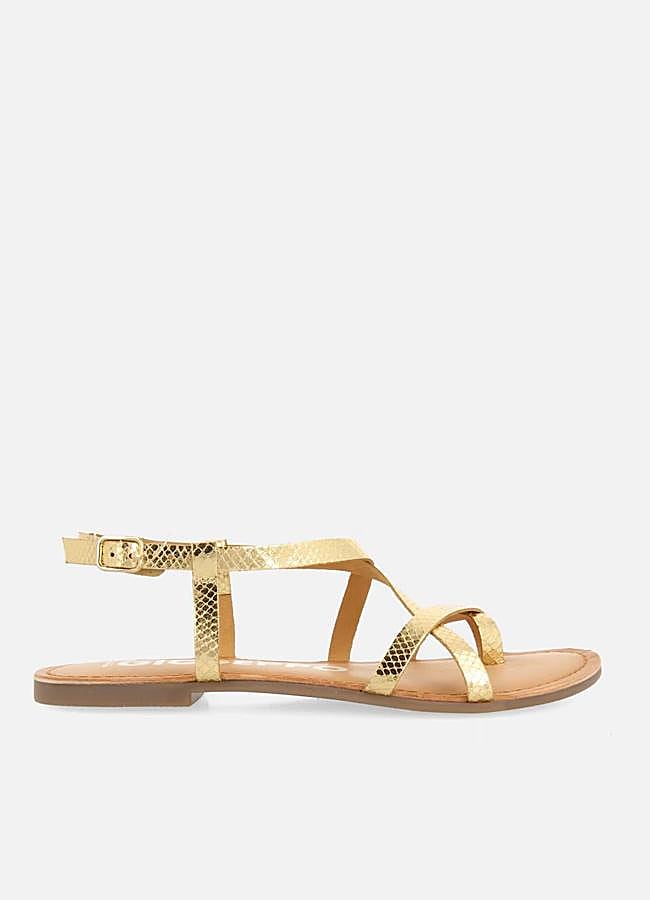 Imagen - Sandalia dorada de Gioseppo.