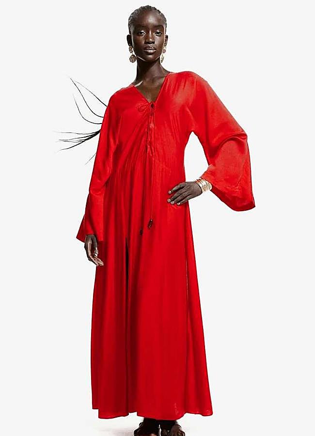 Imagen - Vestido caftán con cordones de H&M (49,99€)