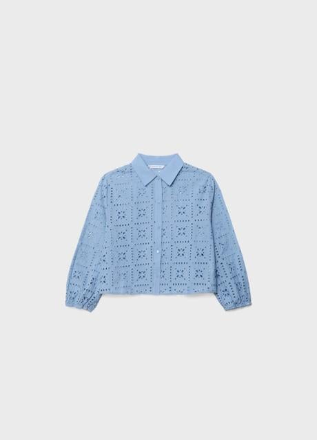 Imagen - Camisa con bordados de Stradivarius (25,99 euros)