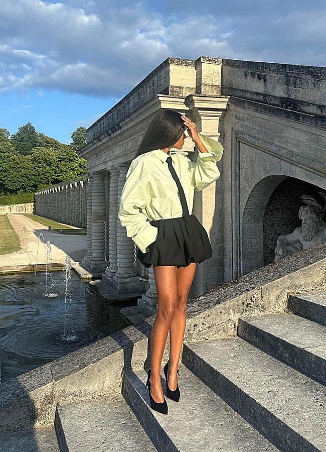 Imagen - Cómo llevar la falda globo (@tinakunakey)