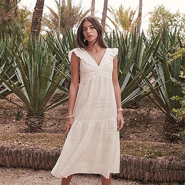 Las compras de la semana de Mango: vestidos espectaculares y las sandalias que no te quitarás en todo el verano