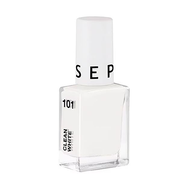Esmalte de uñas Nail Polish en color blanco de Sephora.