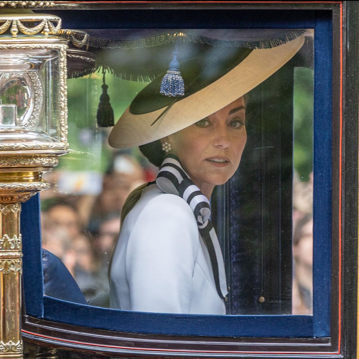 Kate Middleton continúa su tratamiento contra el cáncer. 