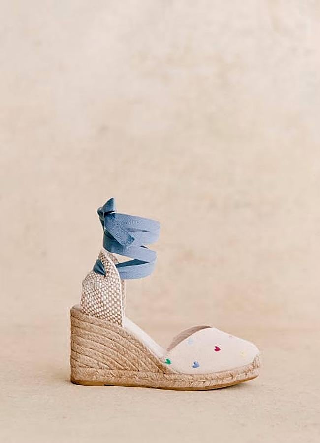 Imagen - Alpargatas bordadas con corazones