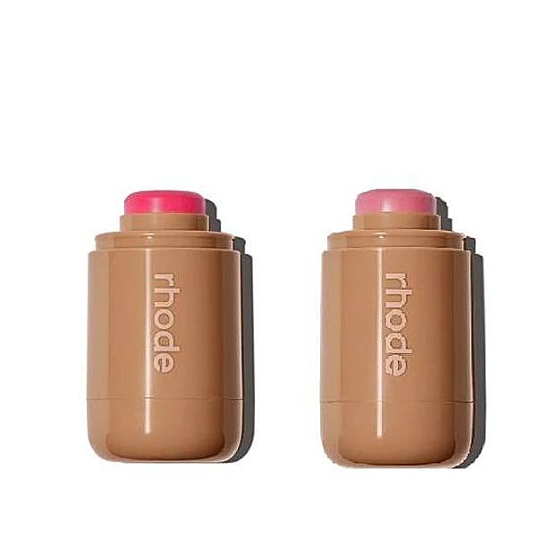 Pocket Blush de Rhode. Precio: 32 euros