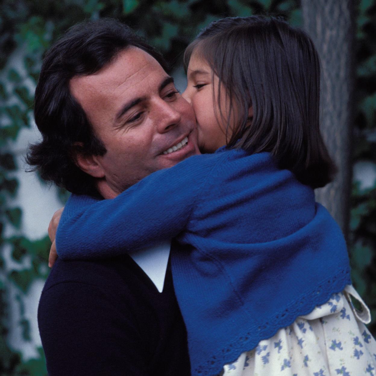 Julio Iglesias, con su hija Chábeli.