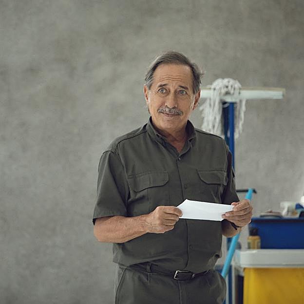 Guillermo Francella como Eliseo en una imagen de la nueva temporada de El encargado. 