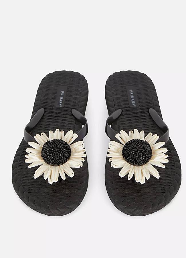 Imagen - Chanclas planas con adorno de flor