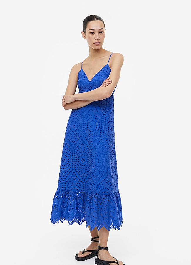 Imagen - Vestido con bordado inglés azul klein