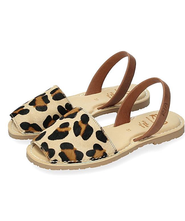 Imagen - Zapatos con estampado de leopardo de Ria Menorca.