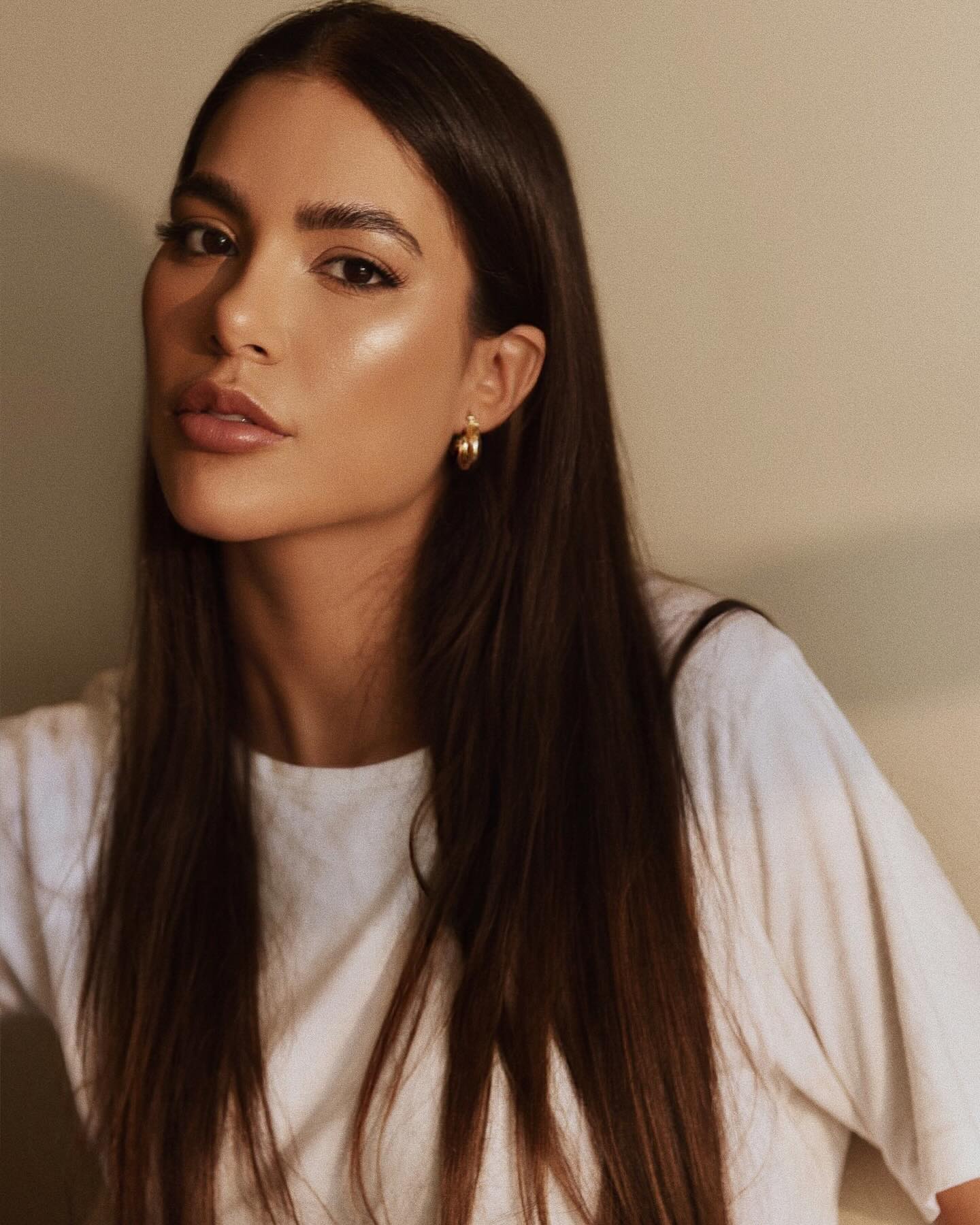 Para una piel brillante en verano, necesitas estos sérums iluminadores