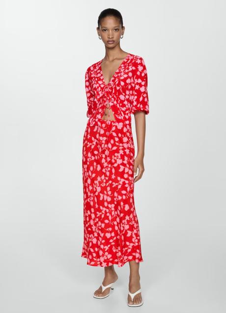 Imagen - Falda midi en rosa y rojo de Mango (25,99 euros)