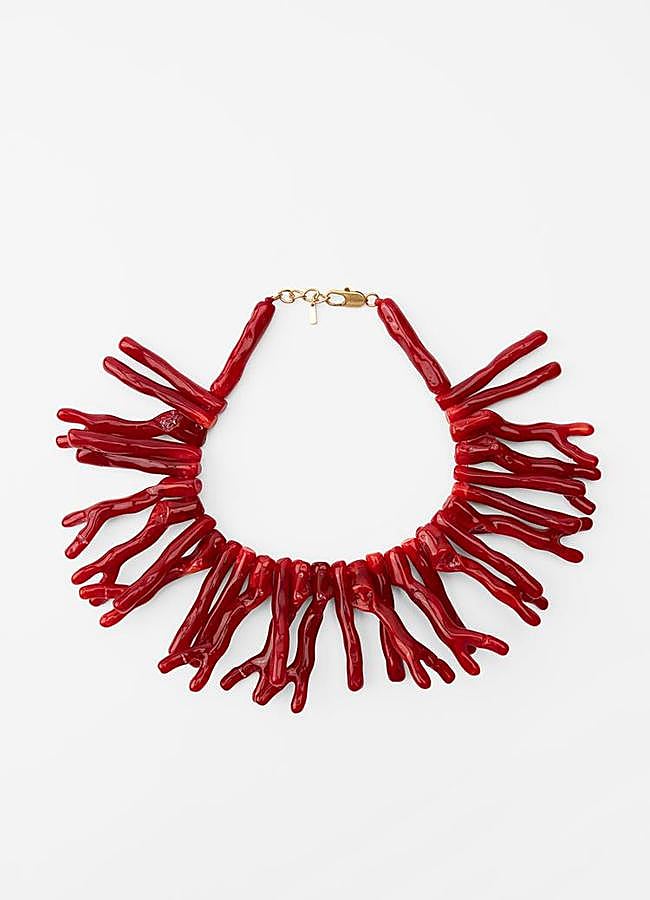 Imagen - Collar efecto coral de Zara (25,95€)