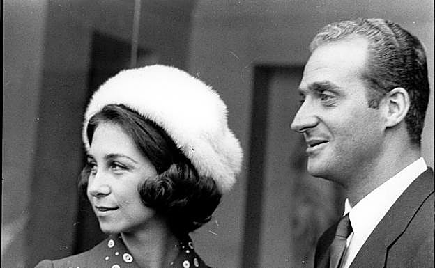 Doña Sofía y don Juan Carlos en la década de los años sesenta. 