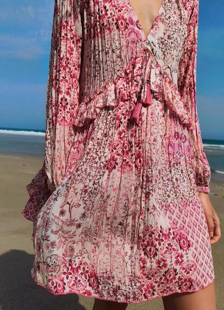 Imagen - Vestido estampado de Zara (29,99 euros)