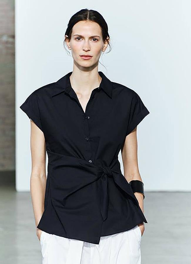 Imagen - Camisa básica con detalle de nudo