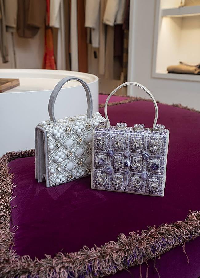 Imagen - Creaciones de Corina Roselló en Santa Eulalia, Barcelona.