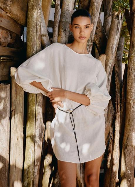 Imagen - Vestido blanco de Massimo Dutti (89,95 euros)