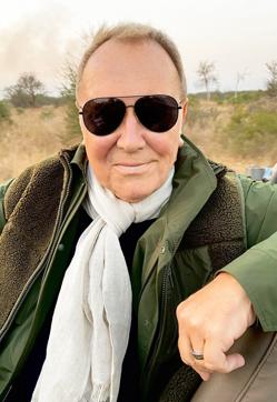 Imagen secundaria 2 - El diseñador, en Sudáfrica: arriba, el Parque Nacional Kruger. Abajo, los Viñedos de Steenberg.