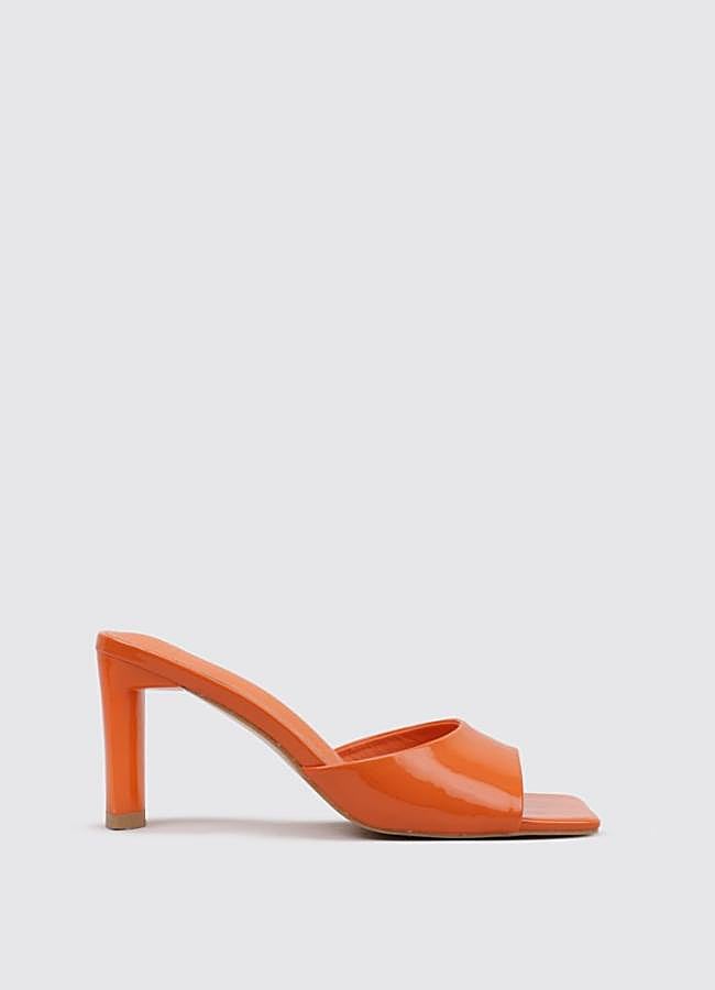 Imagen - Sandalias naranjas tipo mule de Krack, 47,95 euros..