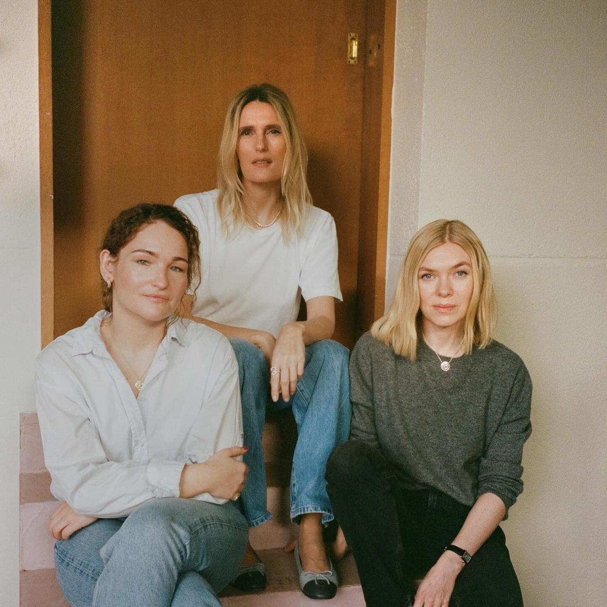 Estas son las camisetas básicas que te recomendamos.