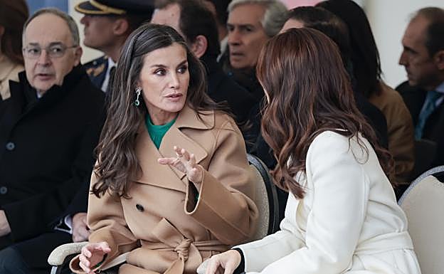 La reina Letizia junto a Mary de Dinamarca. 