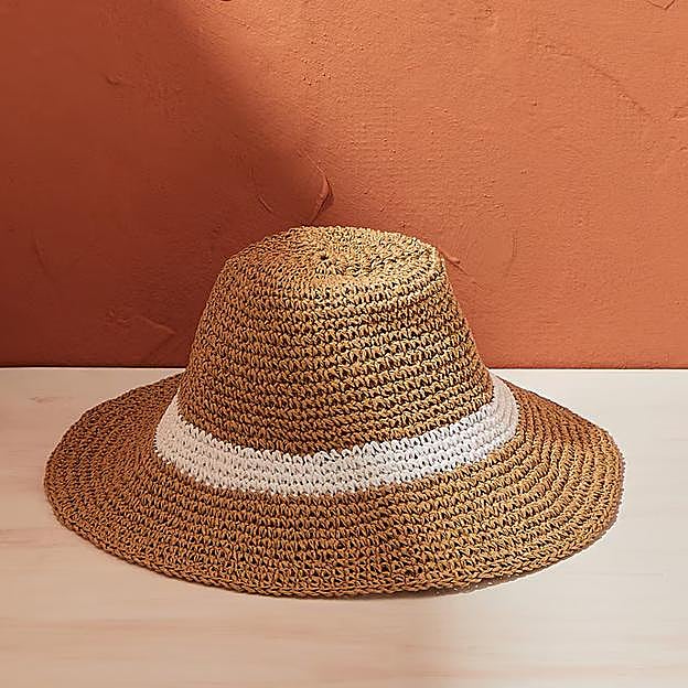 Gorro estilo bucket de Stella Rittwagen.