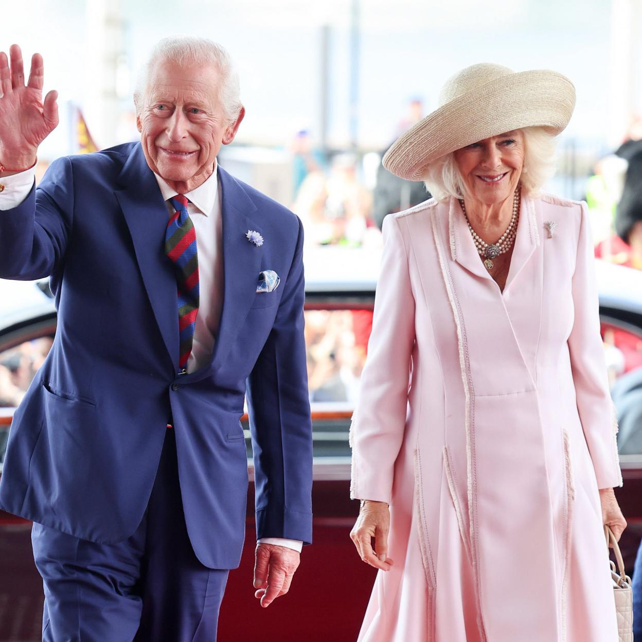 Carlos III de Inglaterra y la reina Camilla.