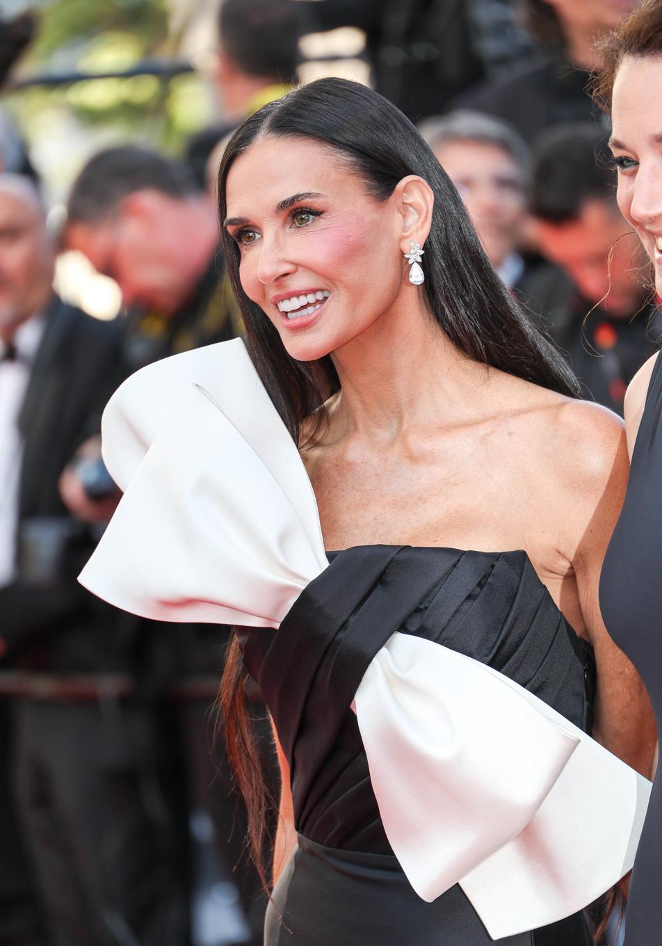 La rutina que recomiendan expertos para lucir una melena XL a partir de los 50