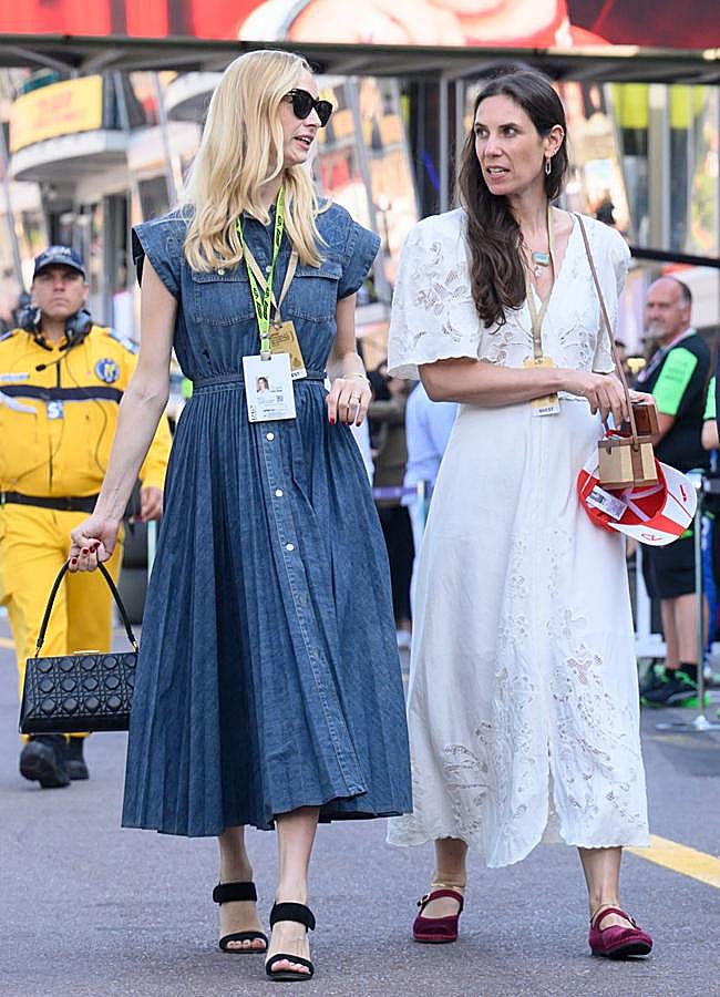 Imagen - Tatiana Santo Domingo y Beatrice Borromeo, durante la Formula1 del Grand Prix de Mónaco. / GTRES