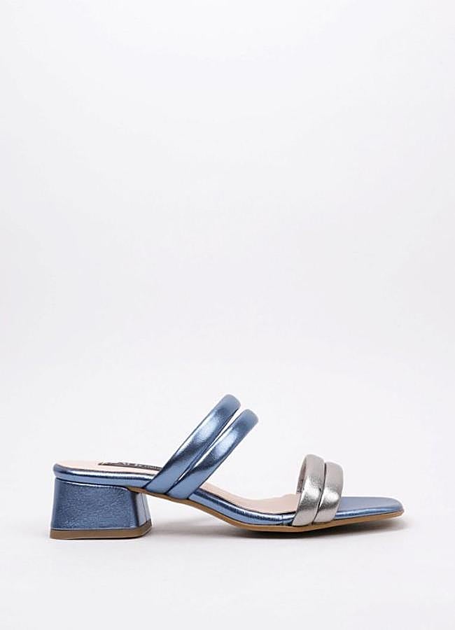 Imagen - Mules azules metalizados de Krack Armony, 27,95 euros.