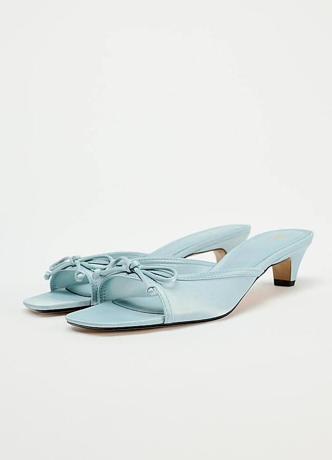 Imagen - Zapatos mules de tacón bajo con lazo