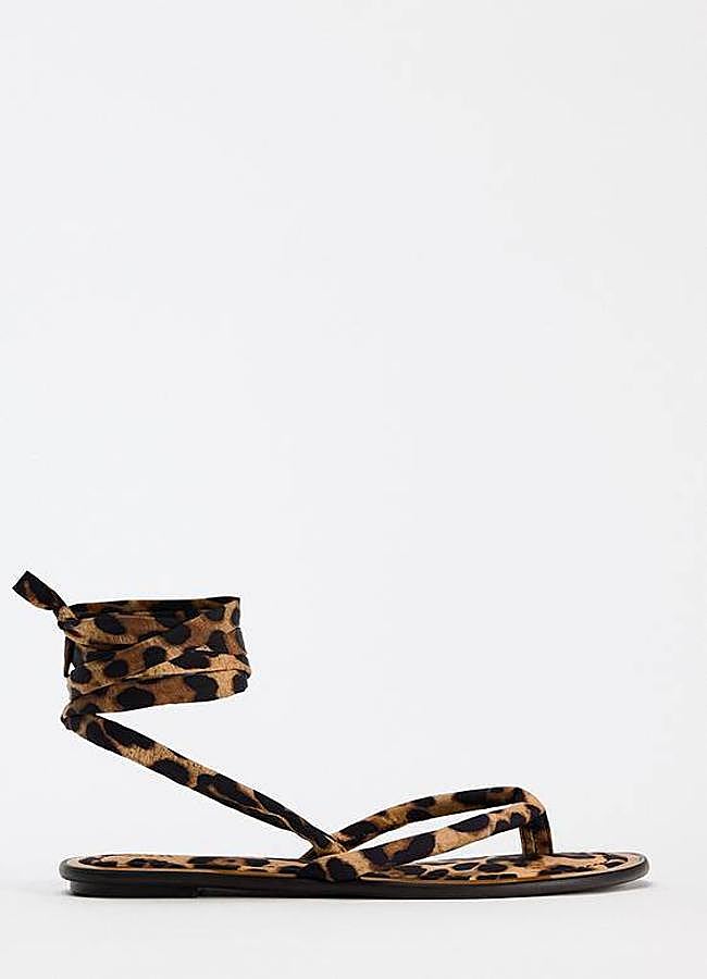 Imagen - Sandalias planas atadas animal print