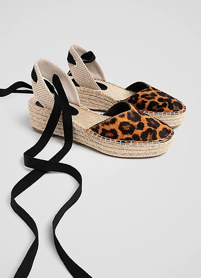 Imagen - Alpargatas animal print con cuña de yute