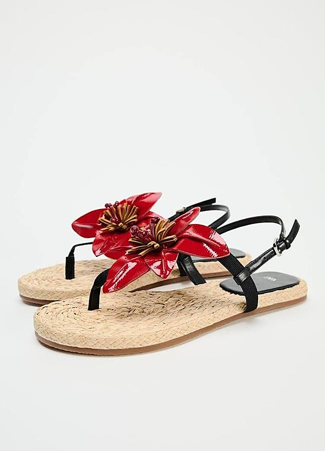 Imagen - Sandalias planas con flor 3D