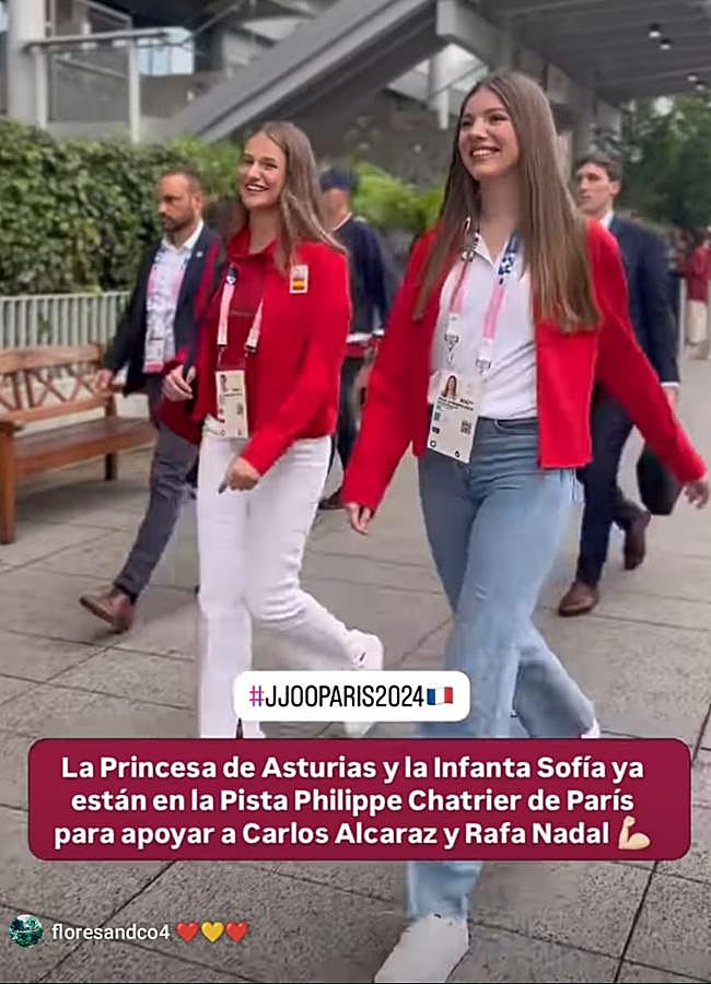 Imagen - Leonor y Sofía llegando al partido de Nadal y Alcaraz. / CASA REAL