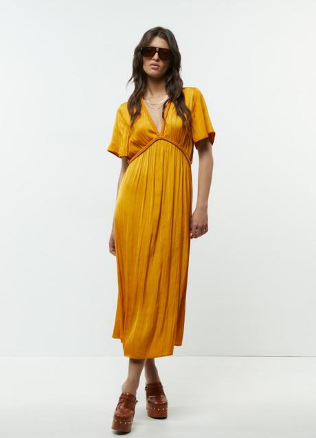 Imagen - Vestido midi de Sfera (45,99 euros)