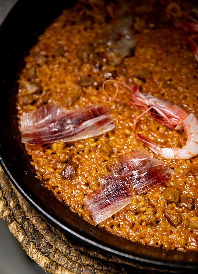 Imagen - El arroz con ibérico y gamba roja de La Milla Marbella. /DR