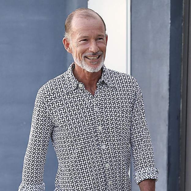 La vida de Kyril de Bulgaria a los 60 años: negocios en Londres, verano en Mallorca y su amor con una empresaria de bicicletas