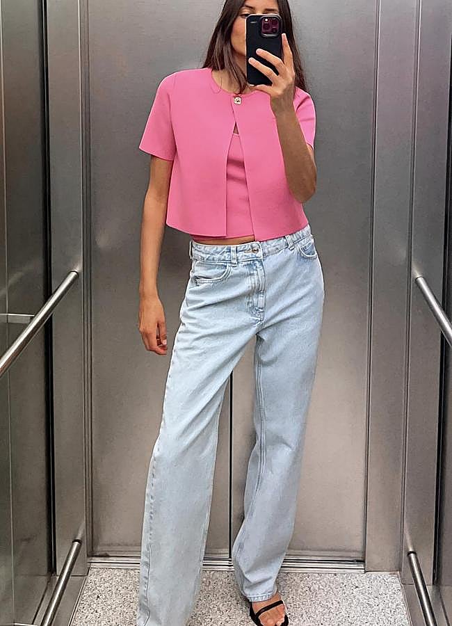 Imagen - Top y cárdigan de punto a juego de Zara.