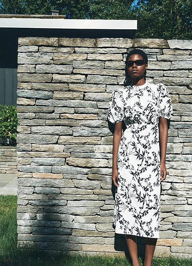 Imagen - Vestido midi de flores con mangas abullonadas