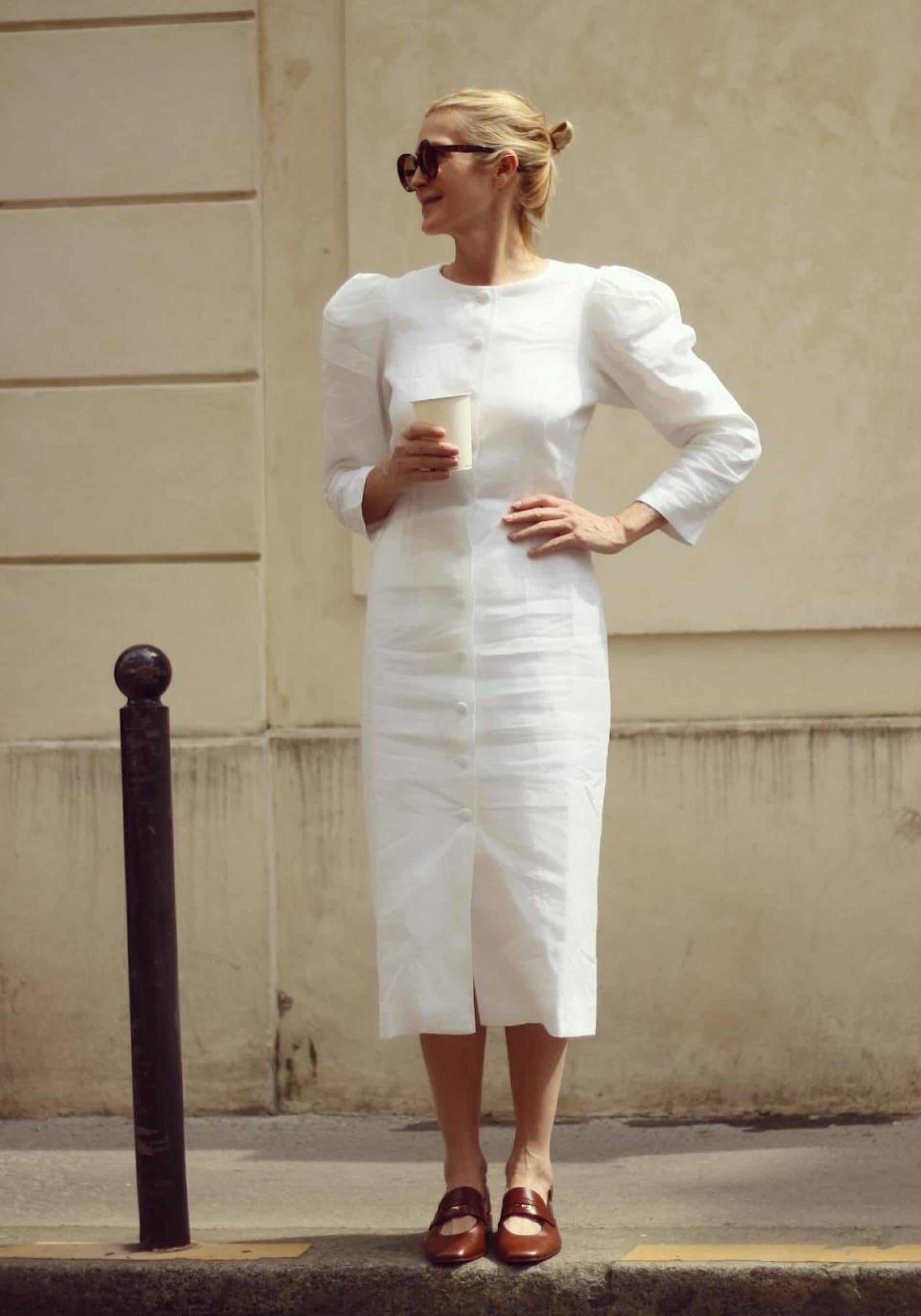 Kelly Rutherford con total look blanco
